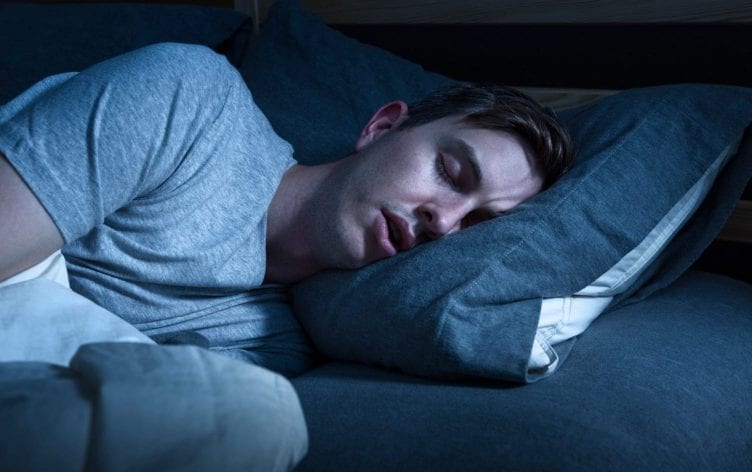 13 Ways Light Sleepers Can Get a Good Night’s Sleep