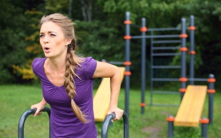 4 Move Outdoor Upper Body Workout