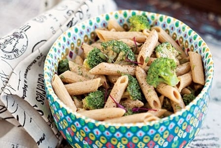 Meatless Monday: Coconutty Almond and Broccoli Pasta
