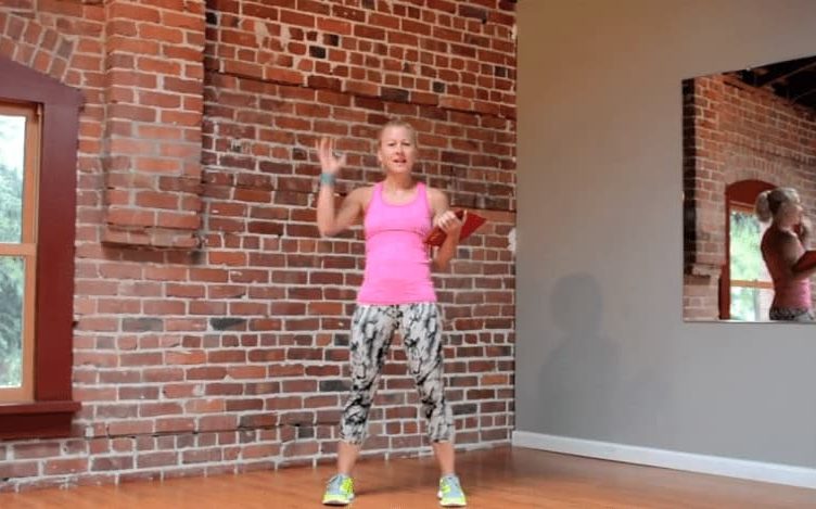 Get Fit in 1 Minute with Cardio Lightning Rounds (Video!)